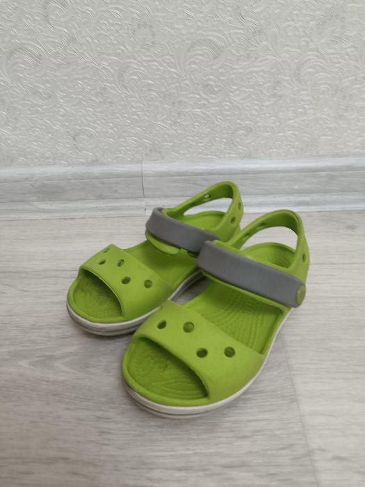 Сандалі дитячі Crocs C 8
