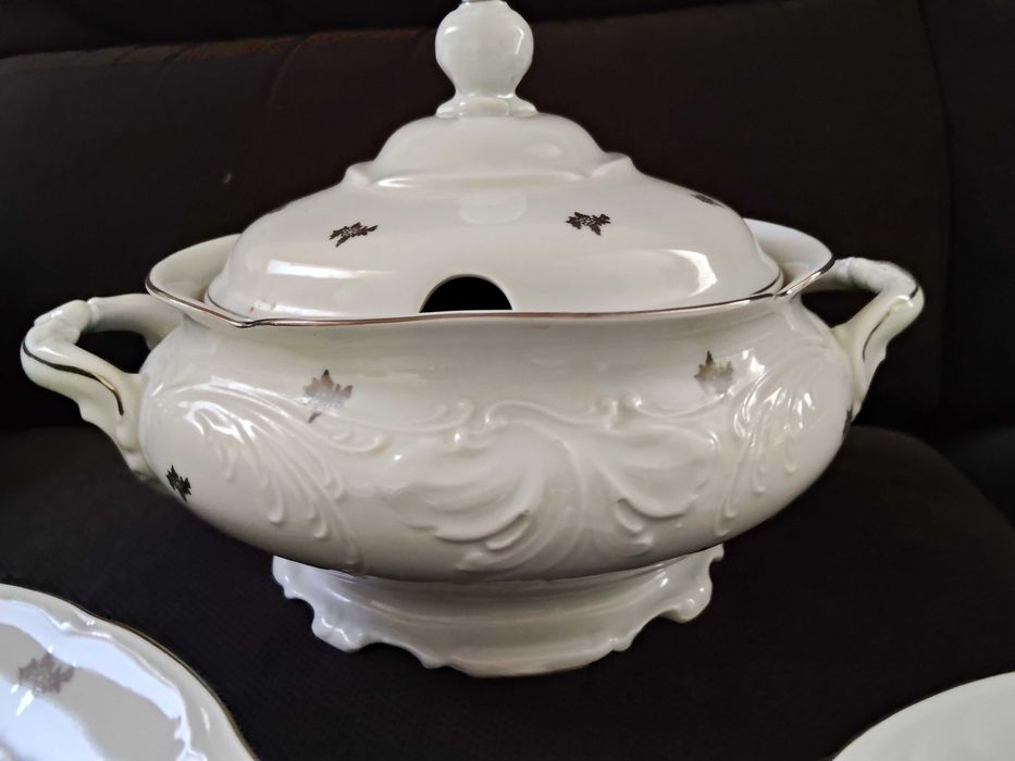 Serwis obiadowy porcelana Wałbrzych