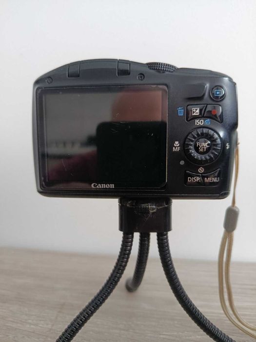 КОМПЛЕКТ Фотоапарат Canon SX150is+карта+чохол+штатив, є зарядка+10акум