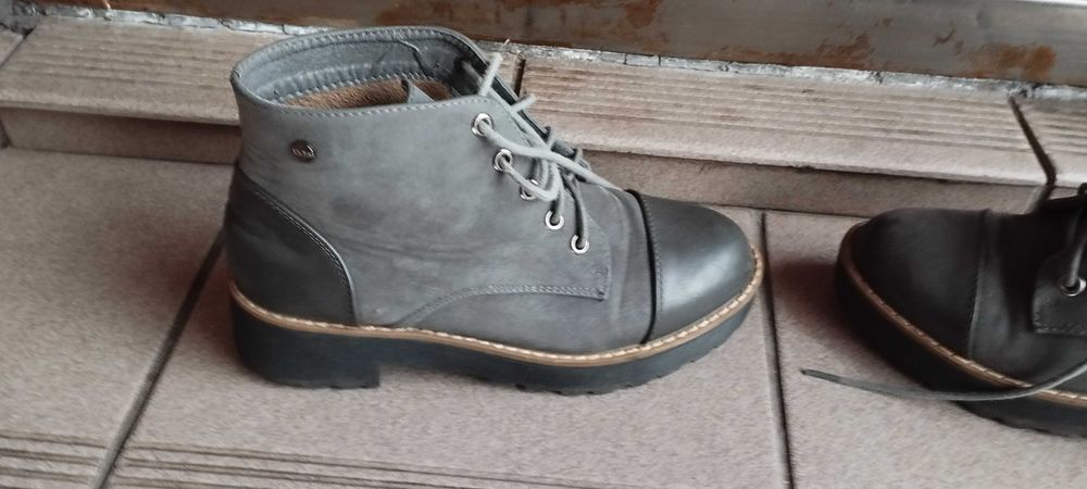 Piękne buty 38 damskie