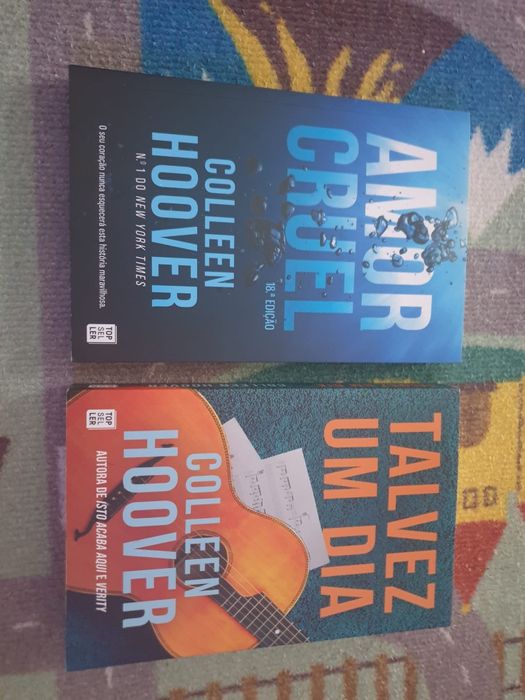 Livros Collen Hoover