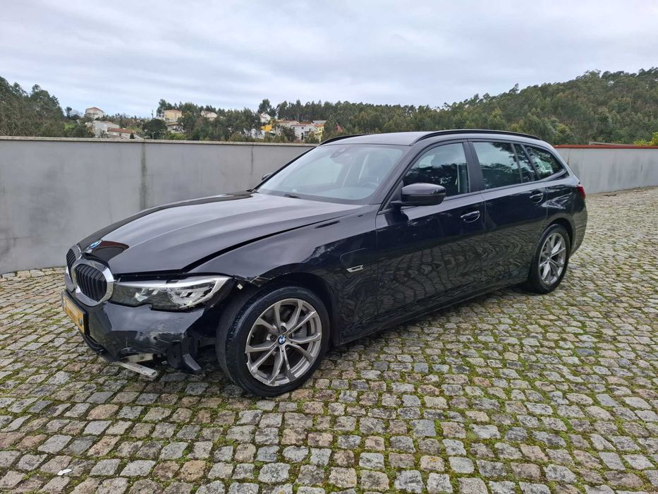 BMW 320e Drive Touring Híbrido Gasolina Plug-In (204CV) de 2022