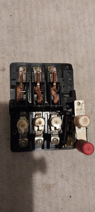Автоматический выключатель,ссср.