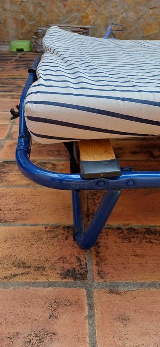 Cama de hóspede individual