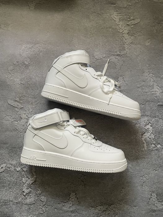 Air force 1 mid