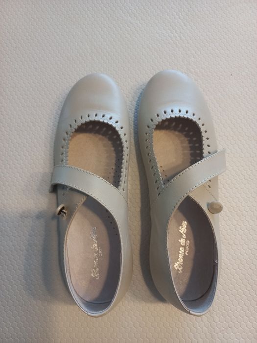 Sapatos menina em pele cerimónia (beje metalizado)