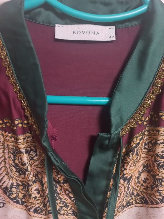 Нарядна блуза фірми BOVONA