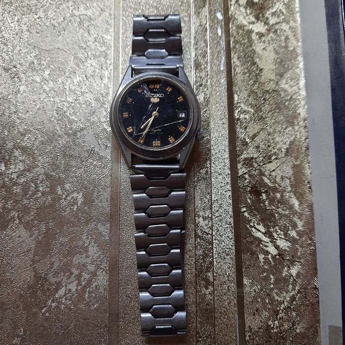 Наручные мужские часы Seiko