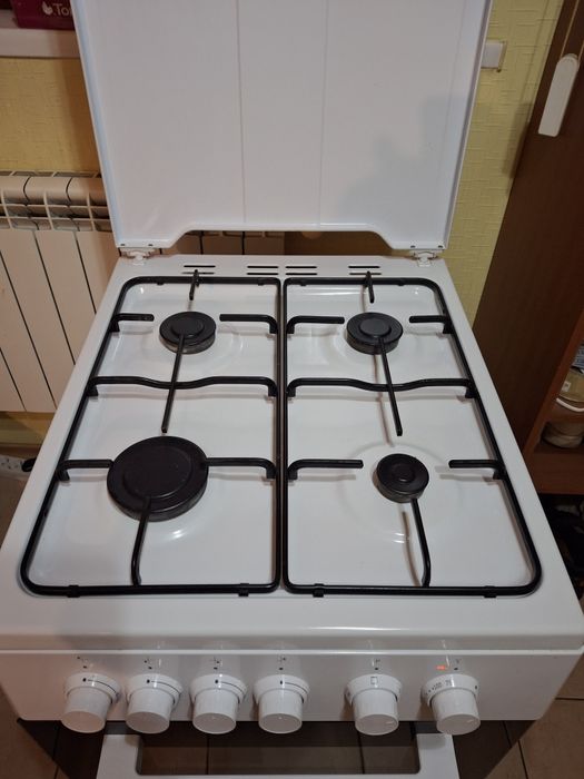 Плита комбінована Beko FSS52020DW