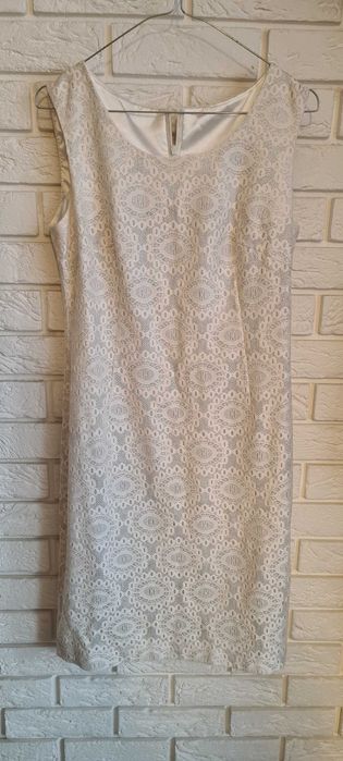 Sukienka ecru ze srebrną nitką 40, L