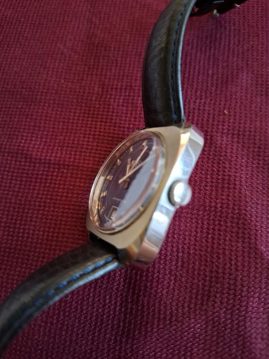 BWC  szwajcarski mechaniczny