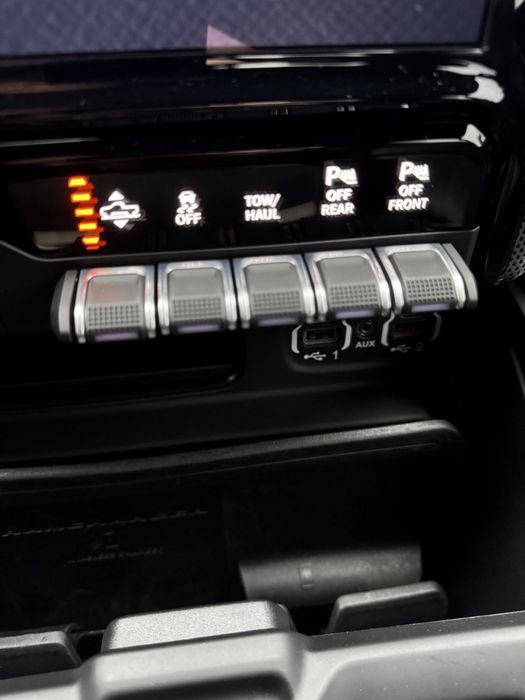 Ram 1500 2021 VIN 1C6SRFHMXMN644565 фото оголошення 15 з 21