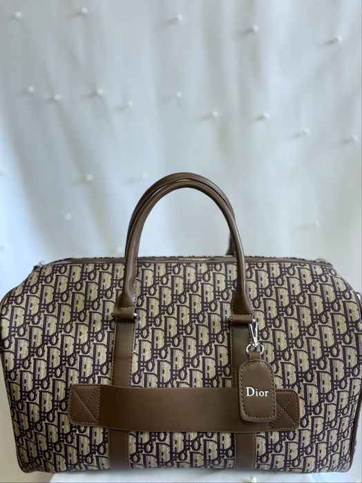 Стильна дорожня сумка Christian Dior