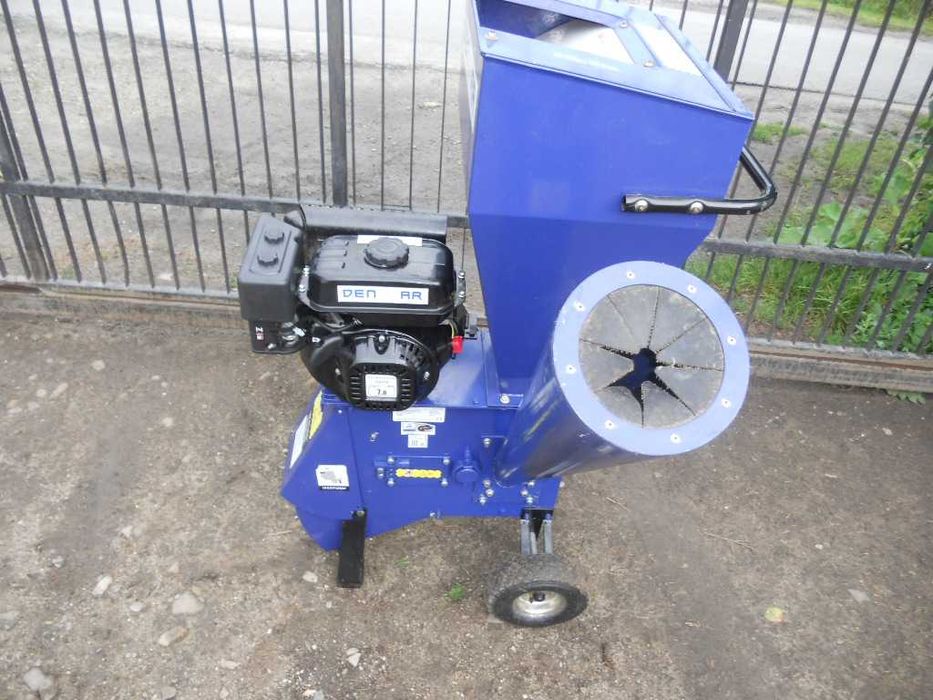 Rębak do Gałęzi / Rozdrabniacz Spalinowy Mobilny Nowy ze Skandynawii