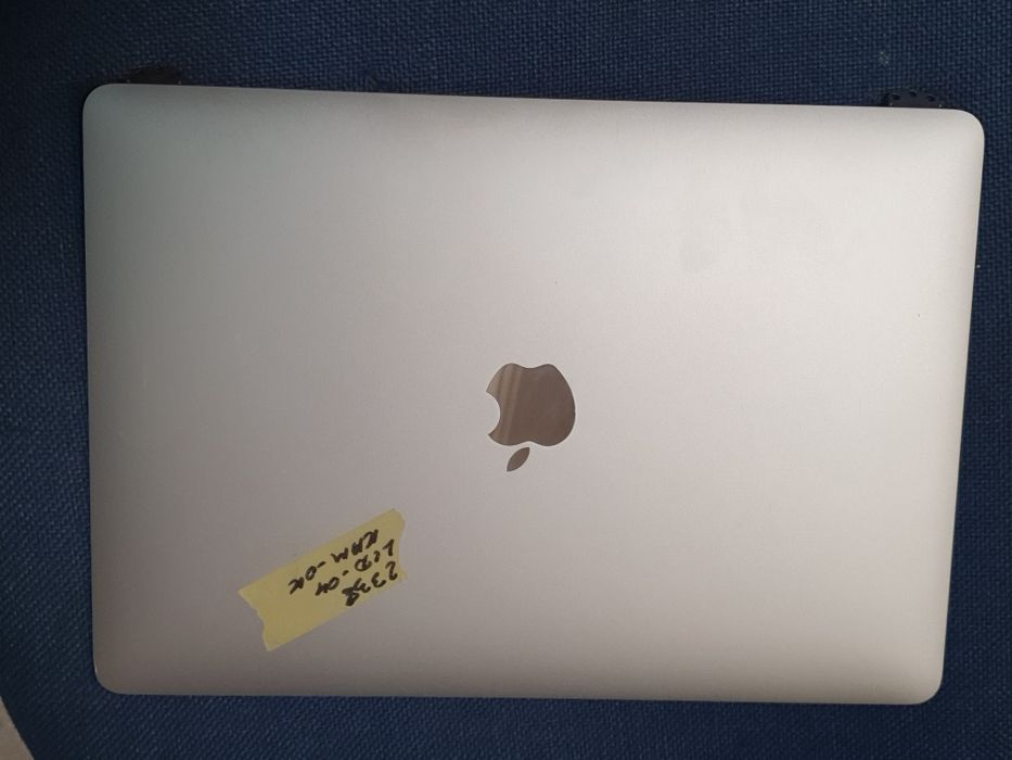 Дисплей матриця apple macbook pro a2338 silver