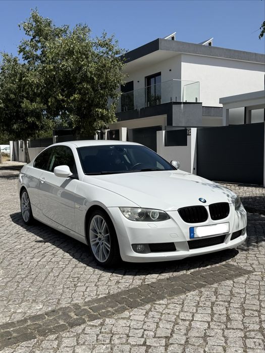 BMW 320i E92 Automatic472968197854341120