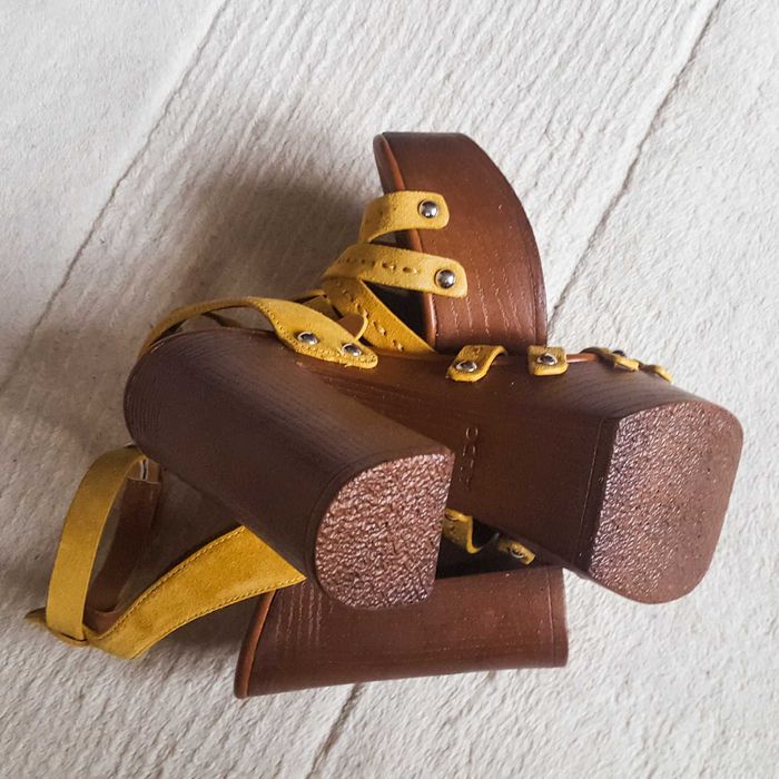 Wysokie zgrabne sandały chodaki Aldo, nieużywane, okazja, 38