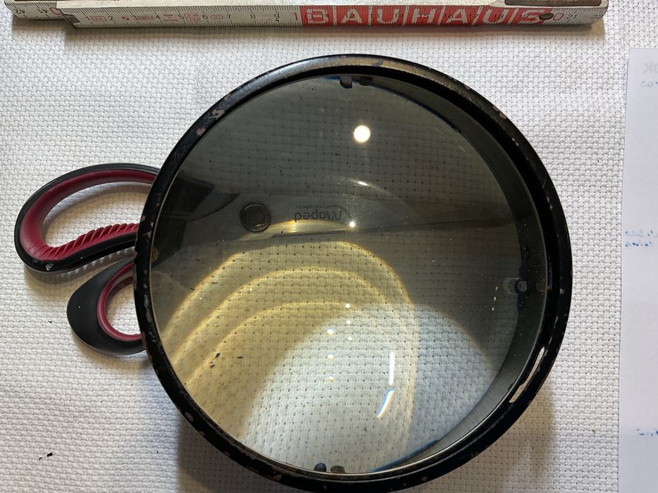 Lupa antiga de leitura