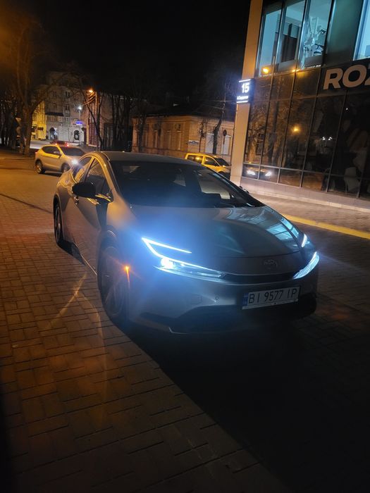 Toyota Prius 2025