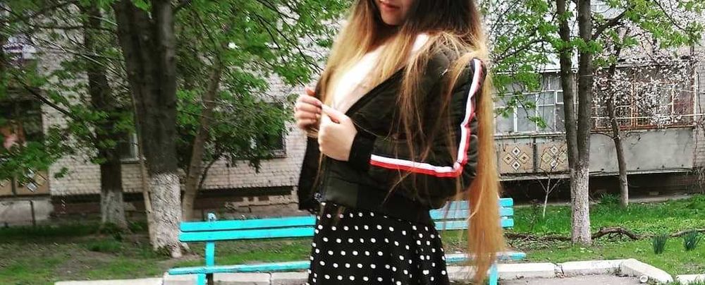 Продаю бомбер в отличном состоянии