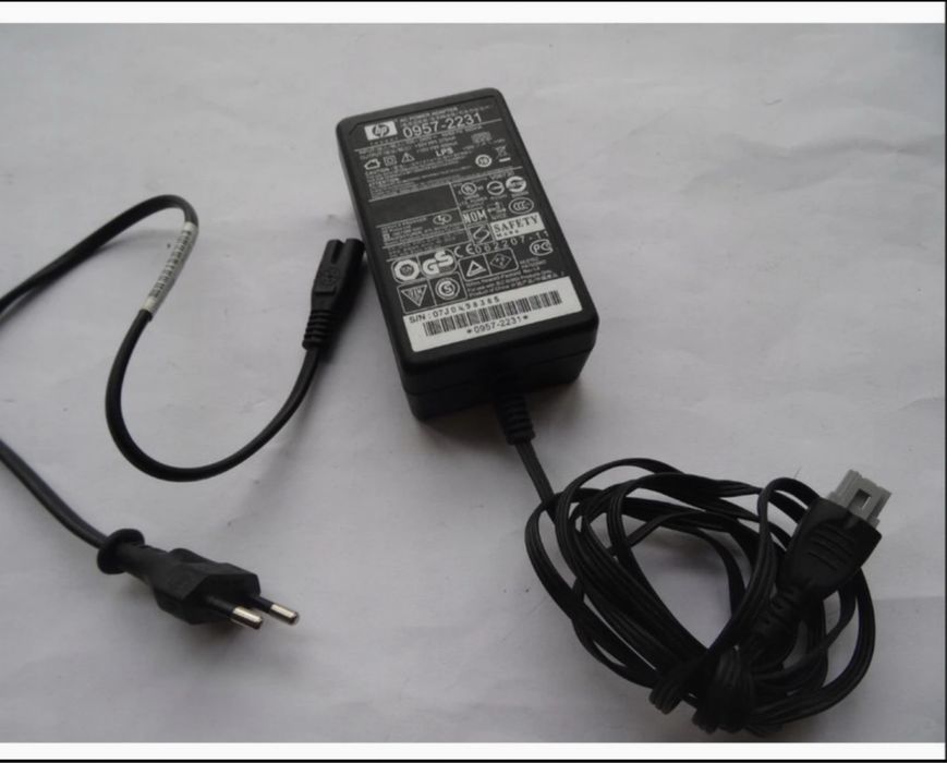 Adapter Zasilania HP B-375 ма  16 В-500 мА