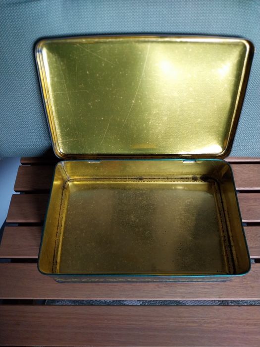 Caixa / Lata de Bolachas  "Triunfo", Vintage