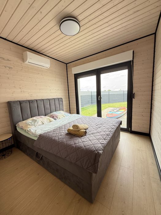 Domek nad jeziorem z jacuzzi sauna linia brzegowa prywatna plaza 10 os TOP ! Spalona