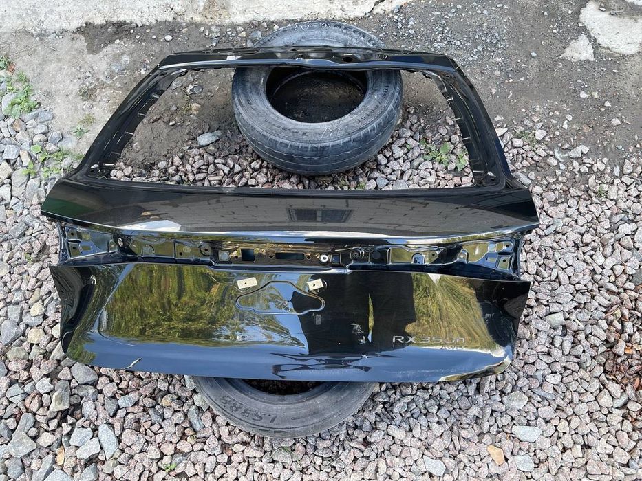 Кришка багажника (ляда) Lexus RX350 2023+