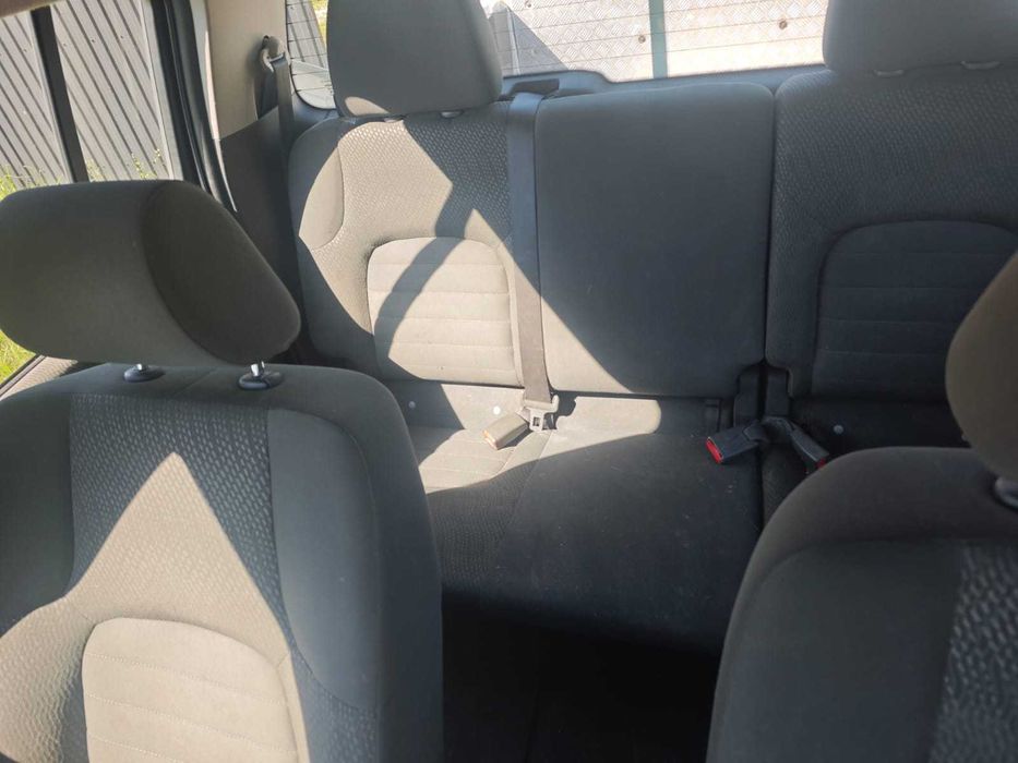 Nissan navara 4*4