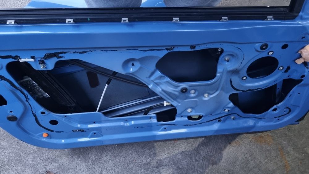 Sprzedaż drzwi błotnik bmw m4 f82 f83
