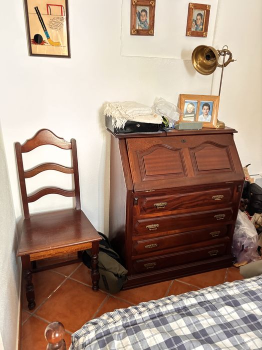 Quarto Singular Completo