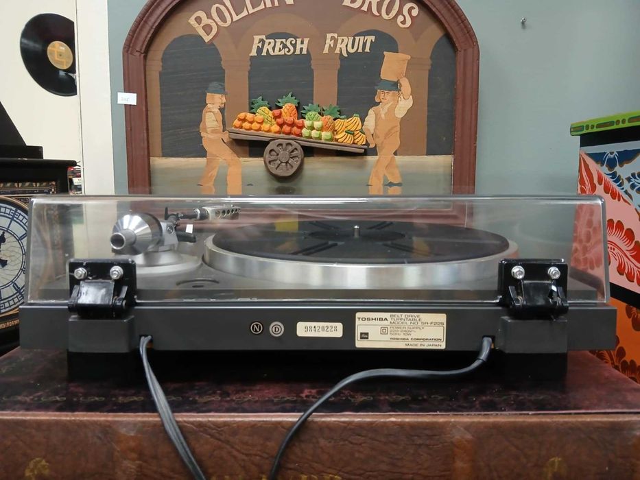 Gramofon Toshiba SR-F225