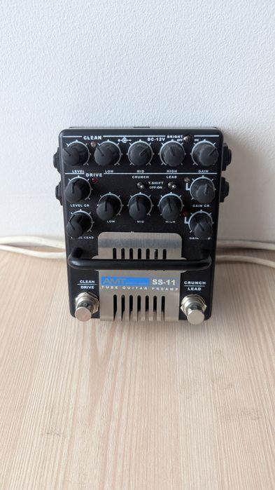 Ламповий Преамп AMT SS 11