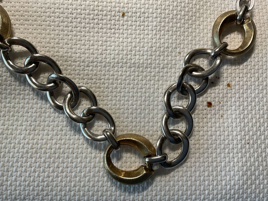 Artigos em prata, colar, pulseiras, anel com pérola