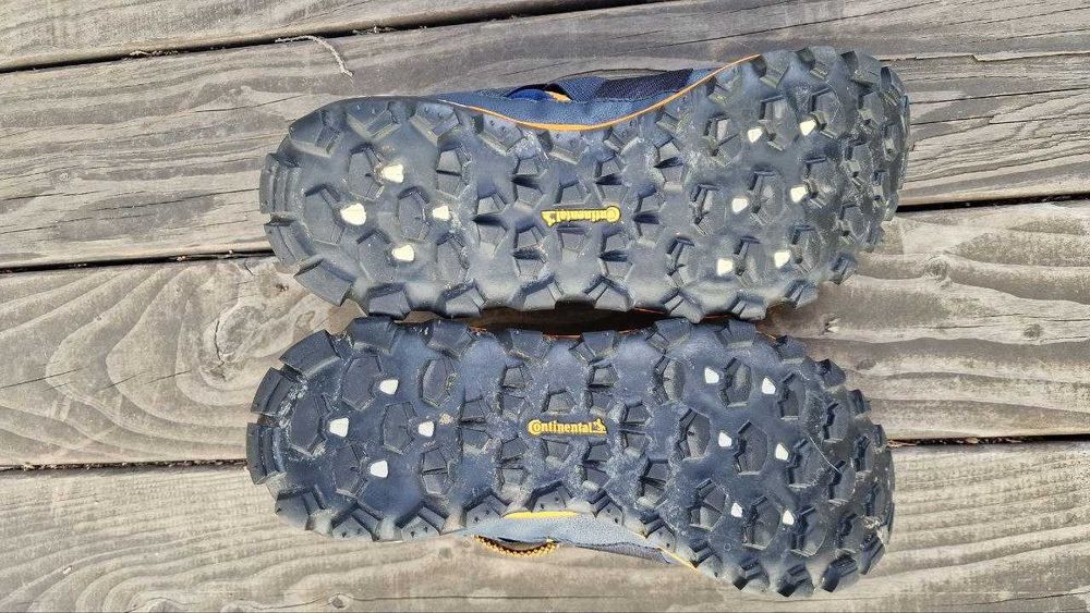 Кроссовки Adidas Response boost Trail кросівки взуття
