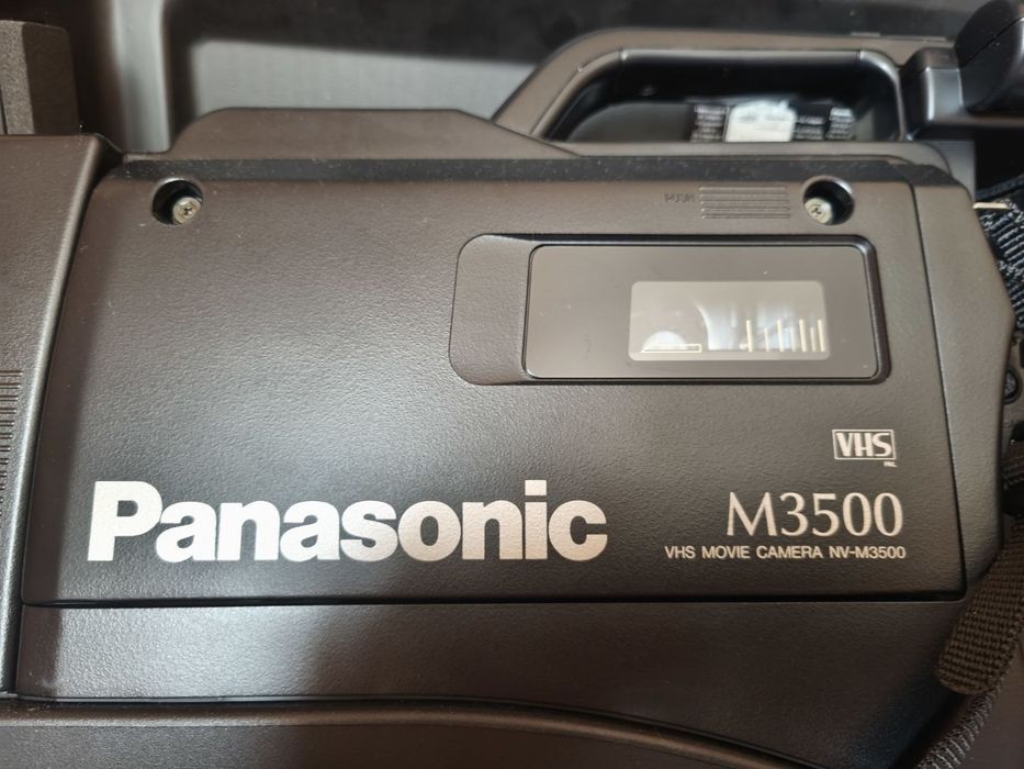 Відеокамера Panasonic M3500 VHS