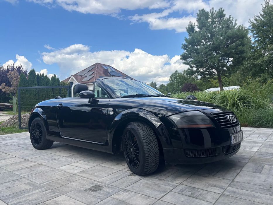 Audi TT Coupé Piękny czarny kabriolet kultowe Audii TT Roadster 2001