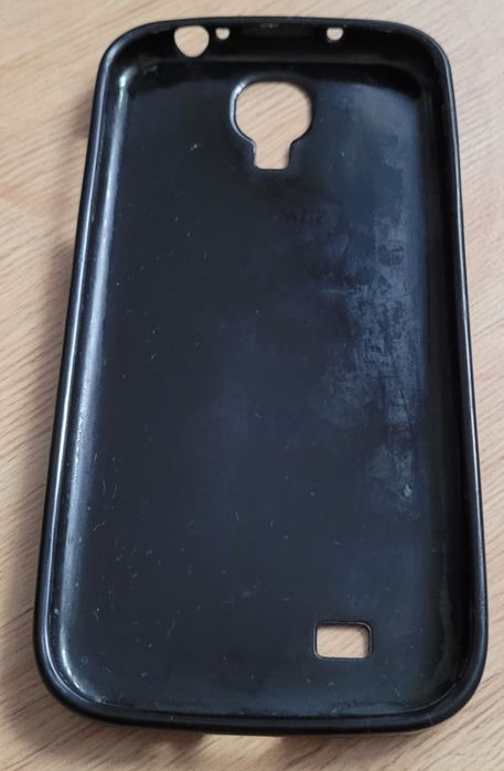 Tylna klapka i etui do Samsunga S4