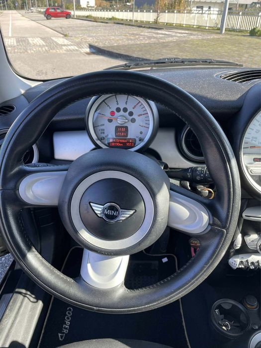 Mini Cooper D R56