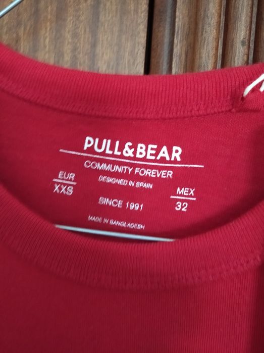 T-shirt nova da Pull&Bear tamanho XXS