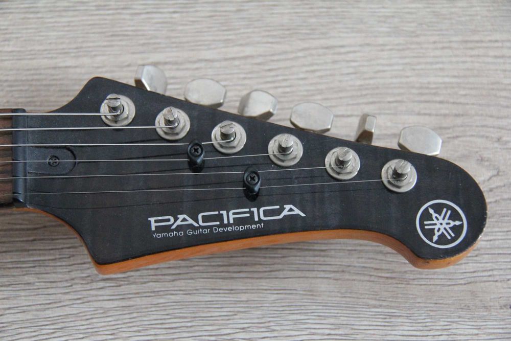 Yamaha Pacifica 611HFM