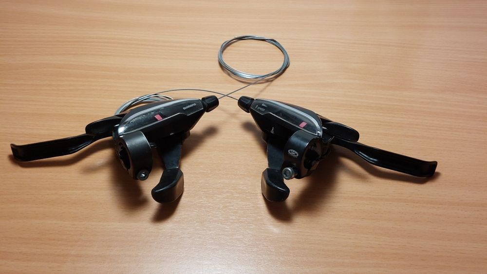 Klamkomanetki Shimano 3 x 9