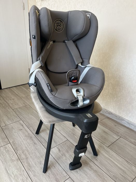 Автокрісло Cybex Sirona T