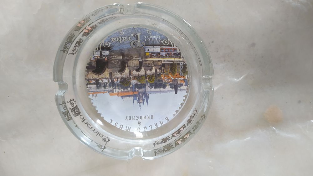 Подарочная пепельница