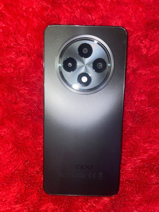 Oppo Reno12 FS 512GB
