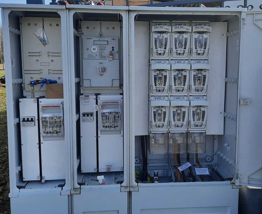 Elektryk Instalacje elektryczne Usługi elektryczne Przyłącza Pomiary