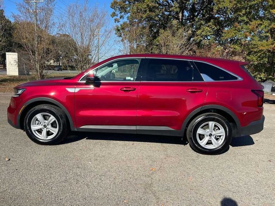 2023 Kia Sorento LX