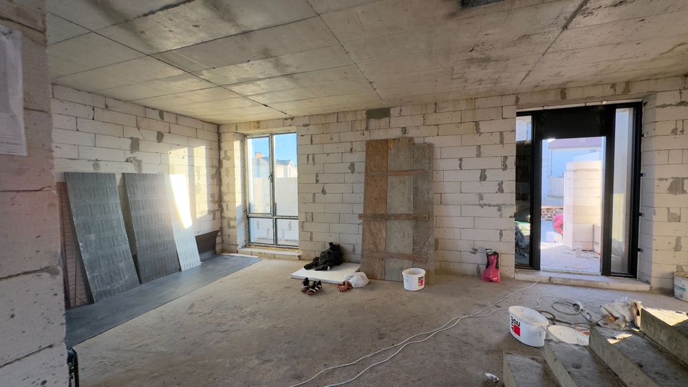 Капитальный Дом в ДАЙБЕРГЕ! Застроенная улица рядом с парком! Таирово!