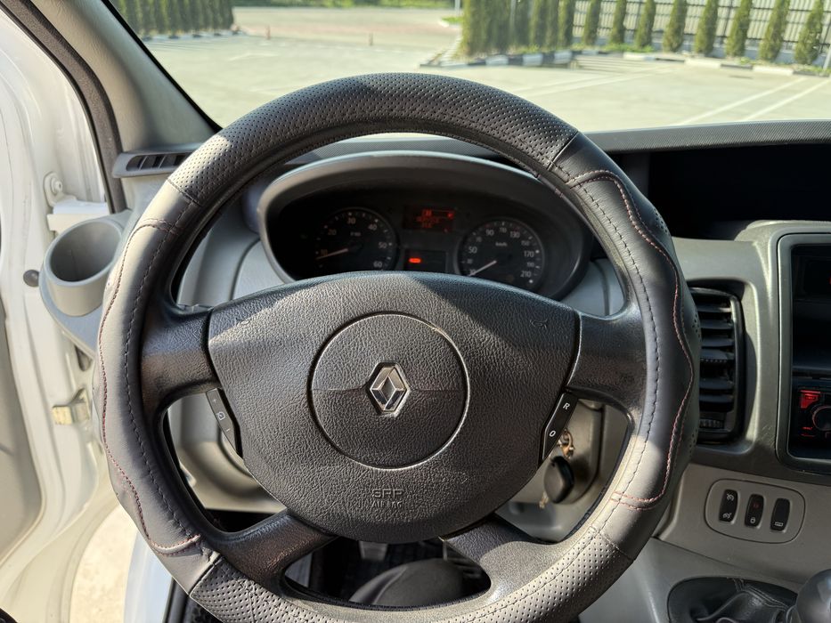 Renault Trafic 2.0DCi 115 2013 Рік
