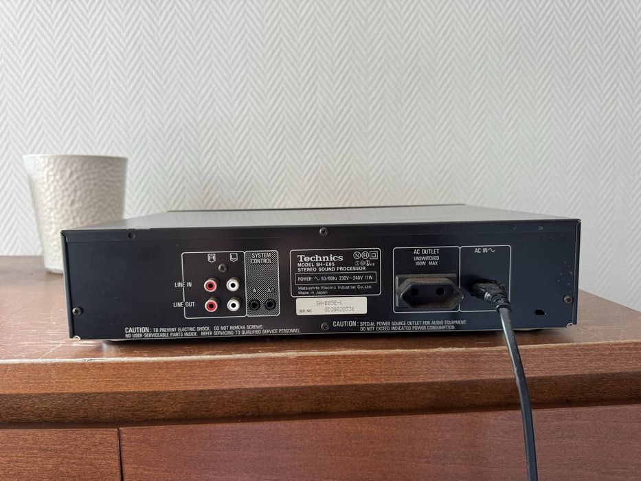 Equalizer Technics SH-E85
